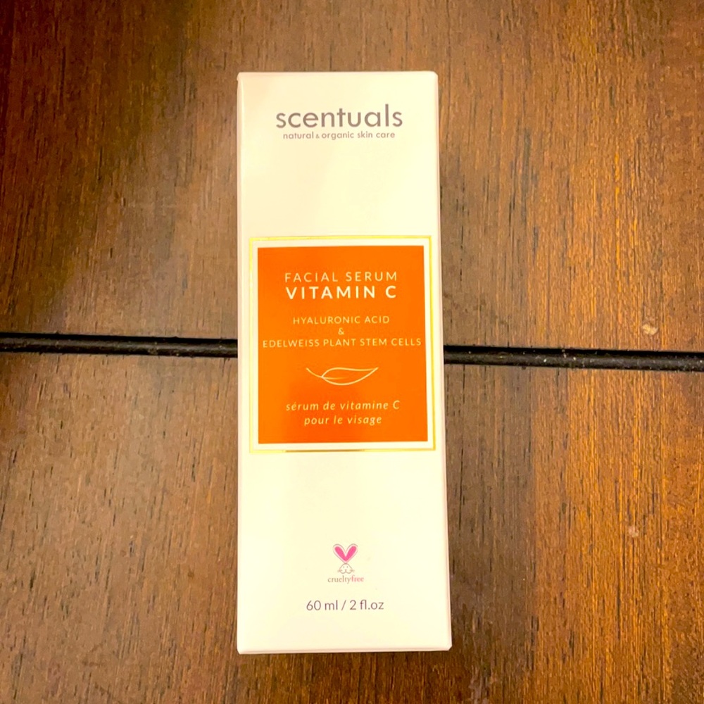 Vitamin C facial serum - hyaluronic acid edelweiss